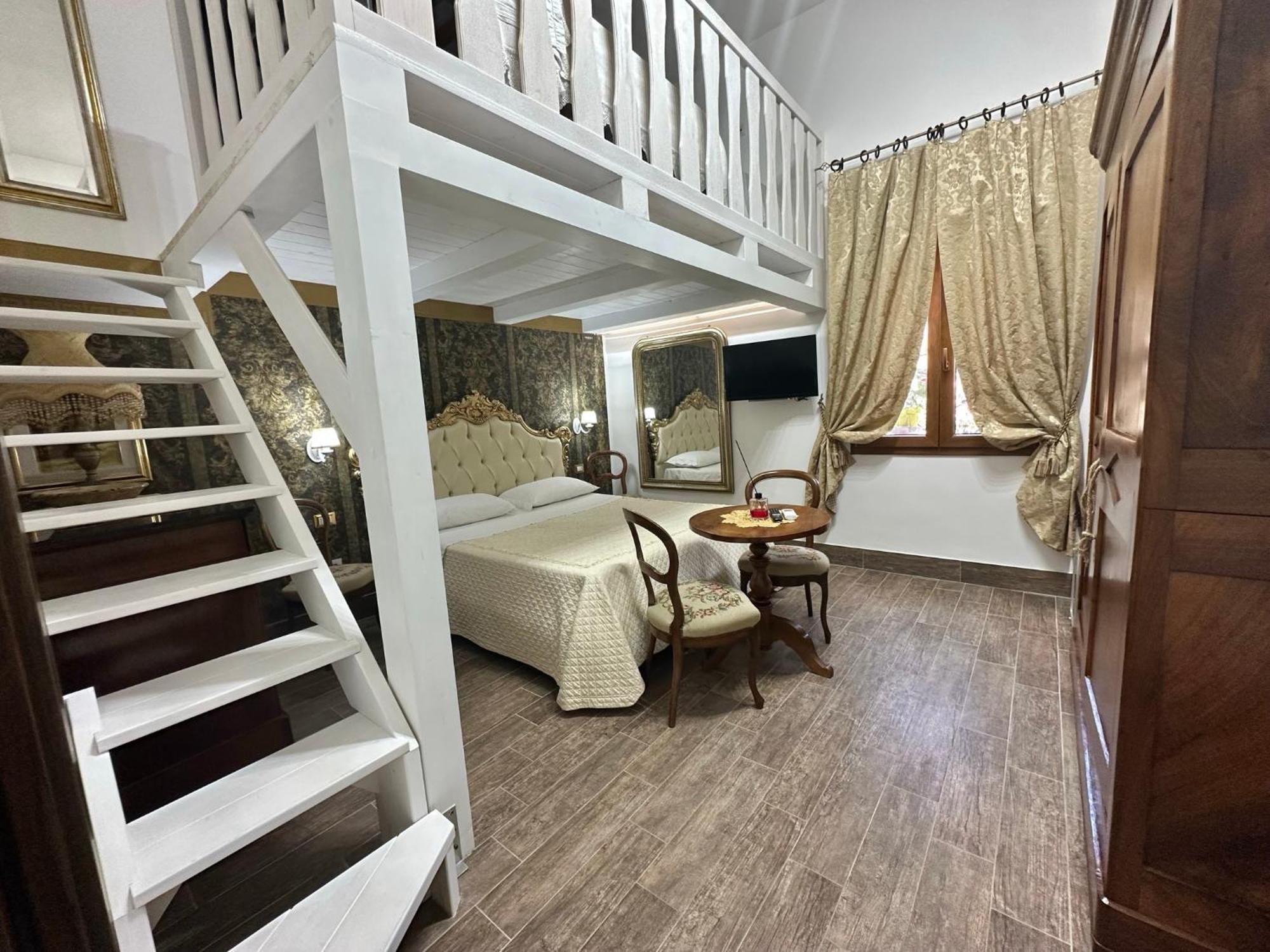 Elisir Suite Тропея Экстерьер фото